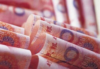 新闻：特朗普称不会将中国列为汇率操纵国 离岸人民币跳涨